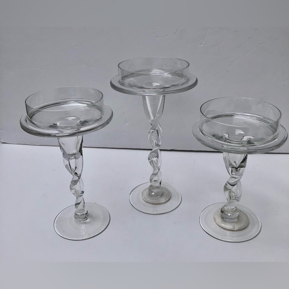 SET OF THREE TWISTED GLASS PILLAR HOLDERS CANDLE 8", 7",6" ELEGANT TWISTED GLASS - Picture 2 of 9